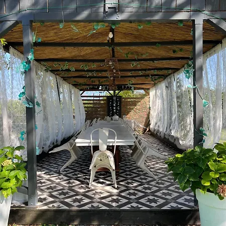 Vila Le Manoir De La Baronnie