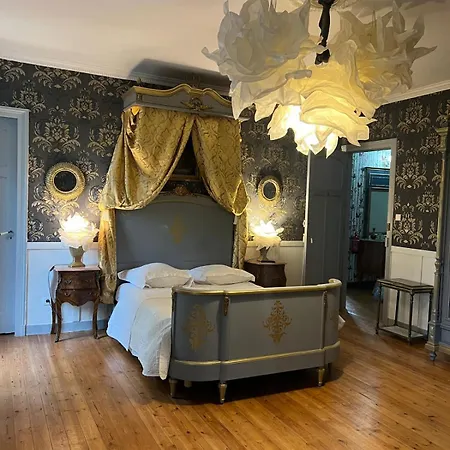 Le Manoir De La Baronnie Vila