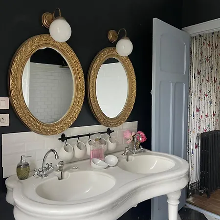 Le Manoir De La Baronnie *