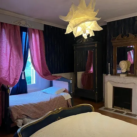 Le Manoir De La Baronnie Vila