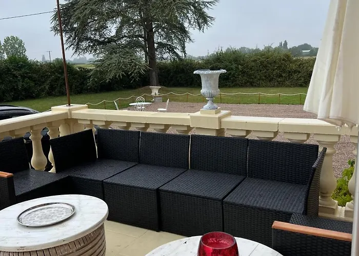 Villa Le Manoir De La Baronnie