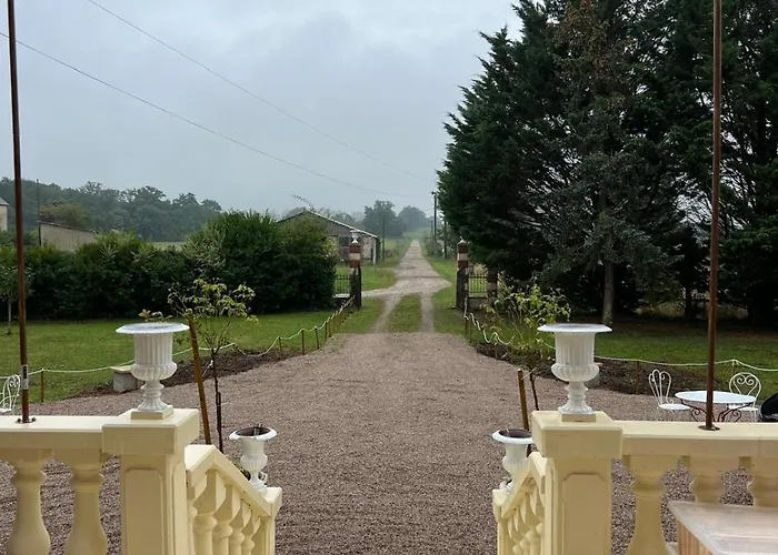 Le Manoir De La Baronnie *