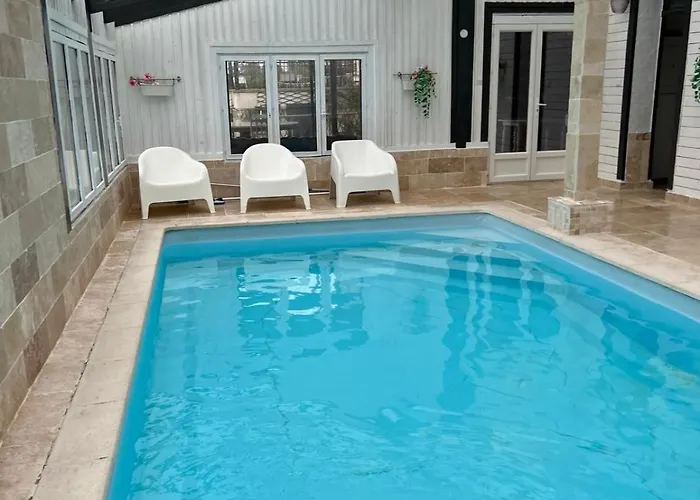 Le Manoir De La Baronnie *